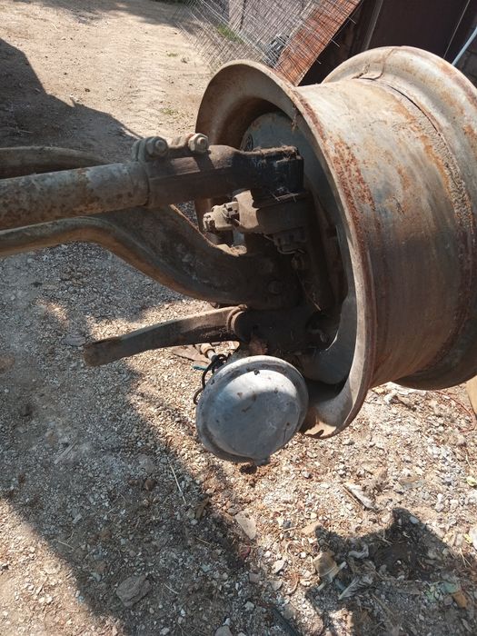 Продам переднюю балку на ДОНФЕНГ камаз