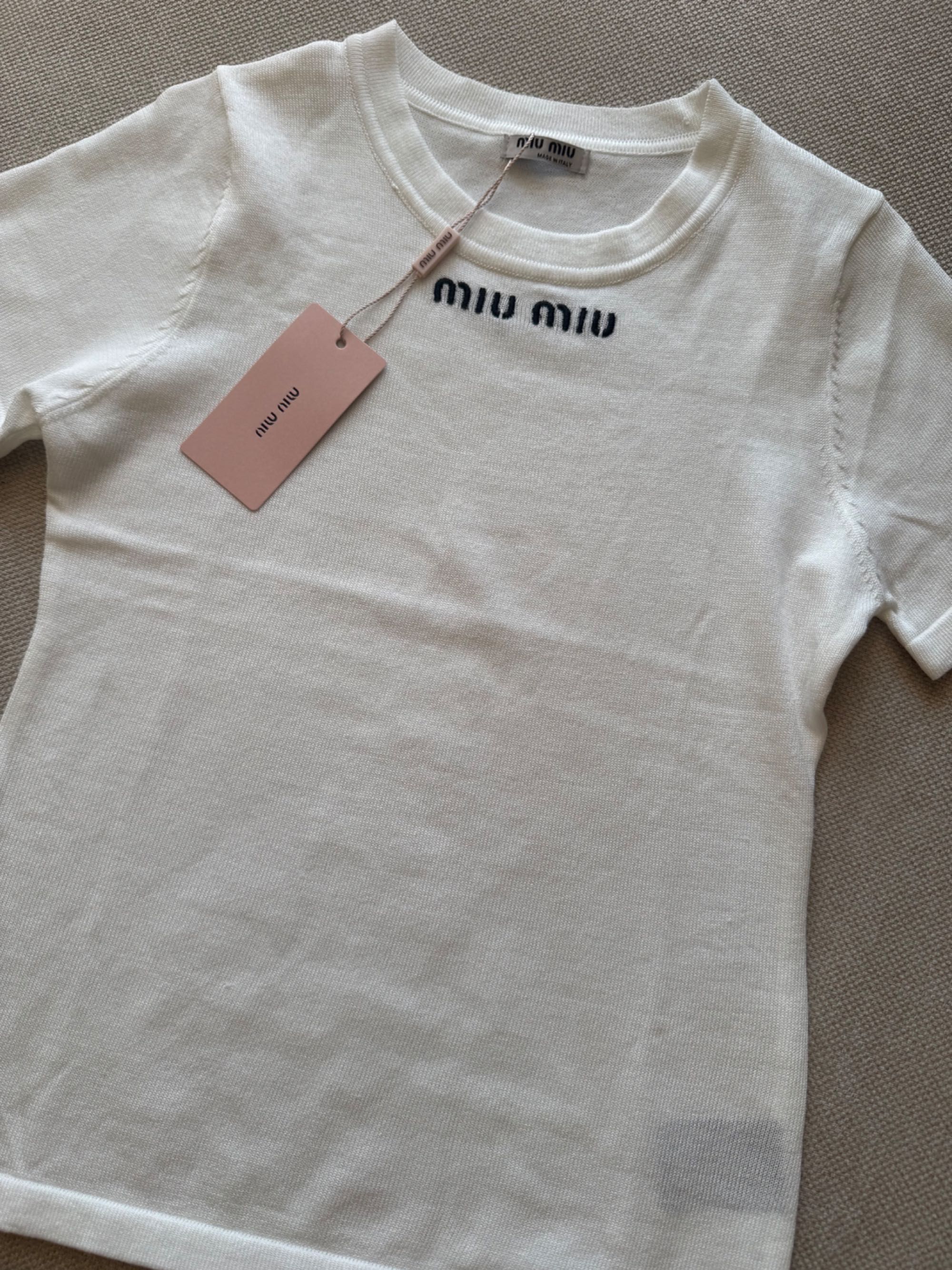 MiuMiu бяла тениска