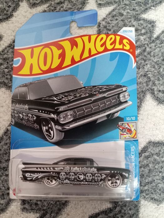 Hot Wheels ’59 Chevy Impala Treasure Hunt (TH)