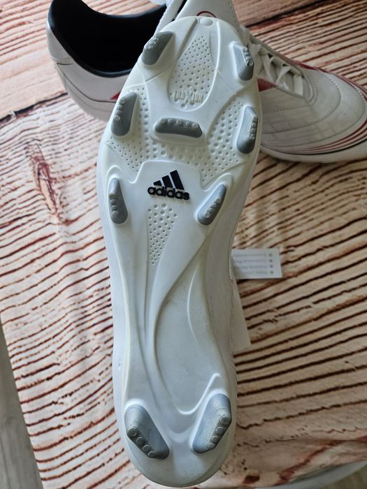 Бутонки  Adidas F10