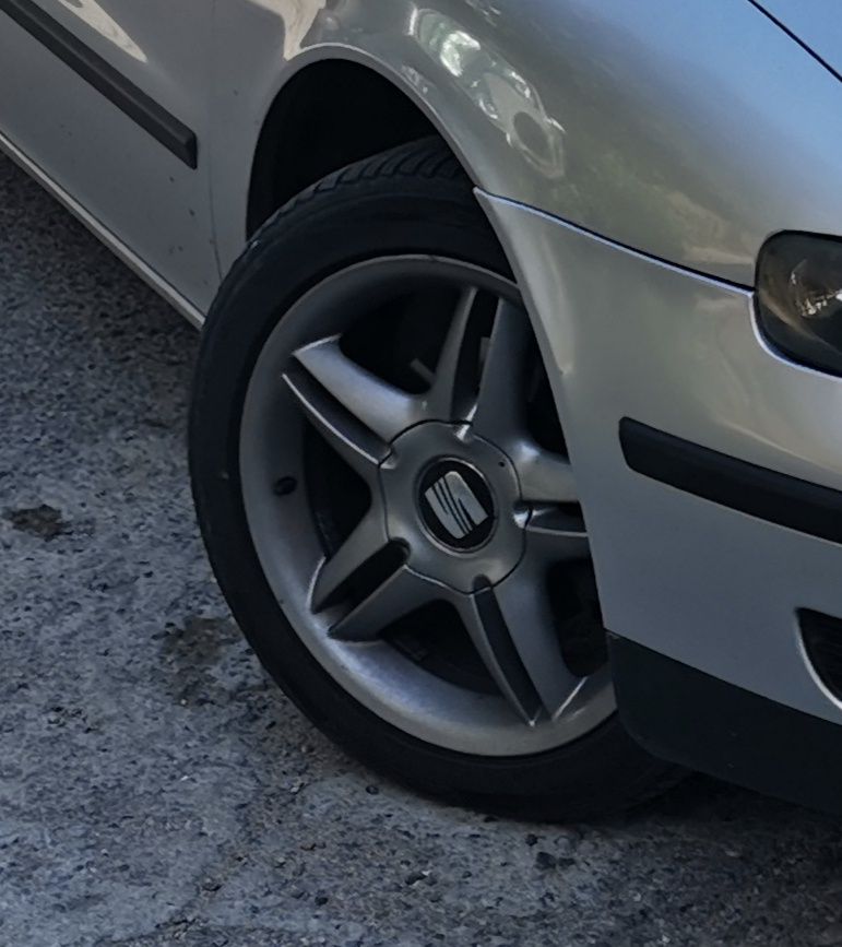 Оригинални джанти с гуми Seat 17 5x100 57,1