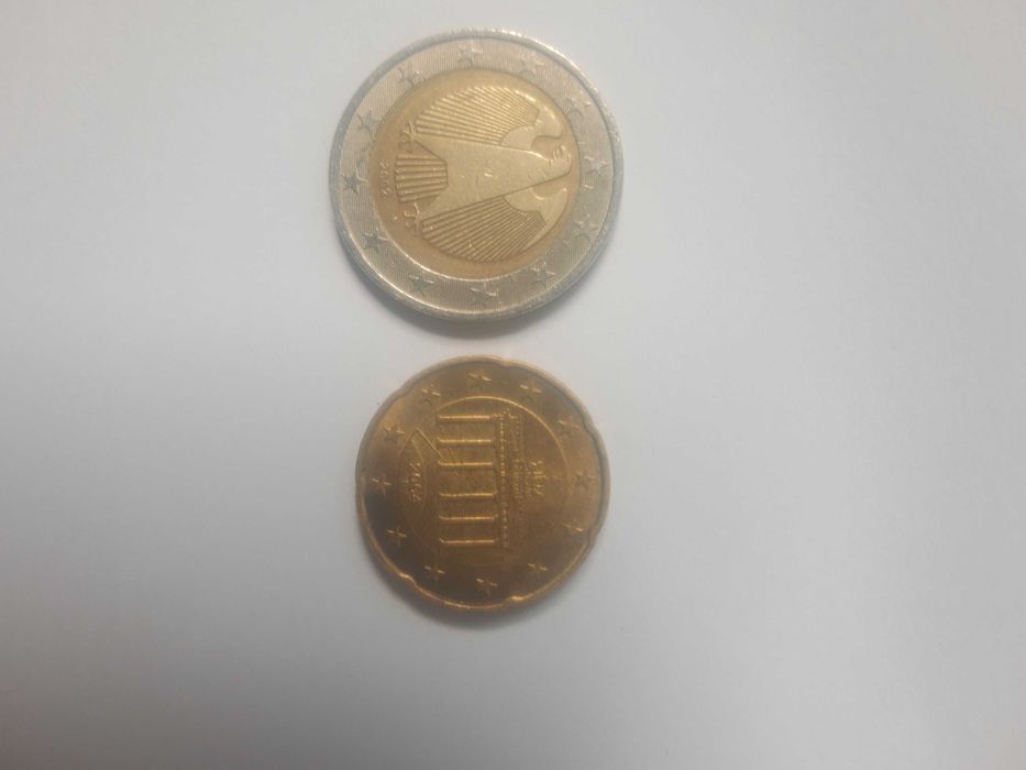 Vând două monede EURO
