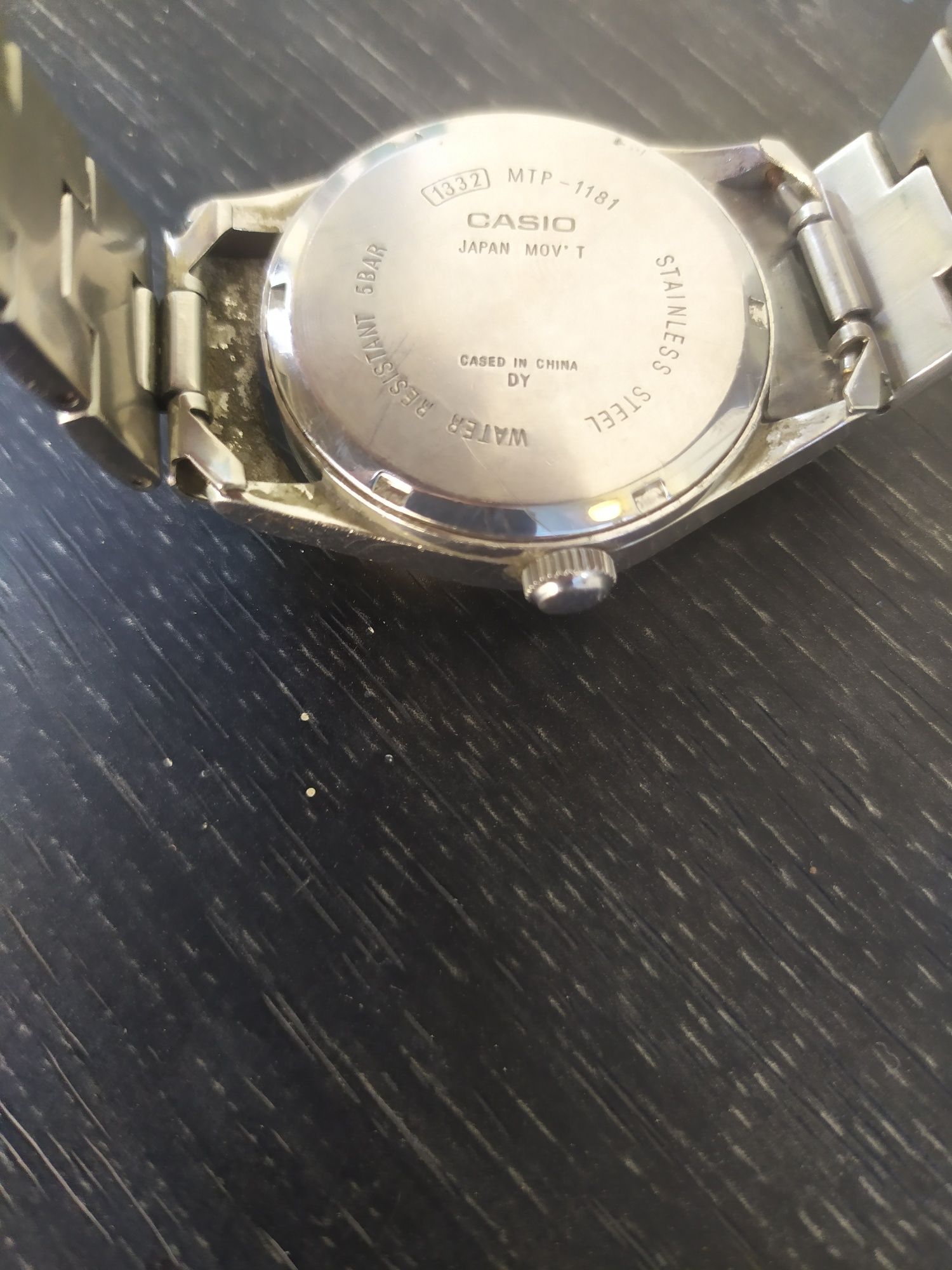 Ръчен часовник Casio