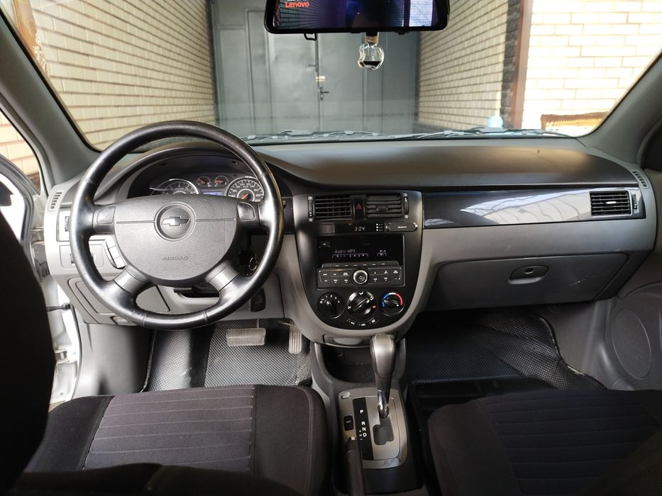 Gentra avtomat     oq