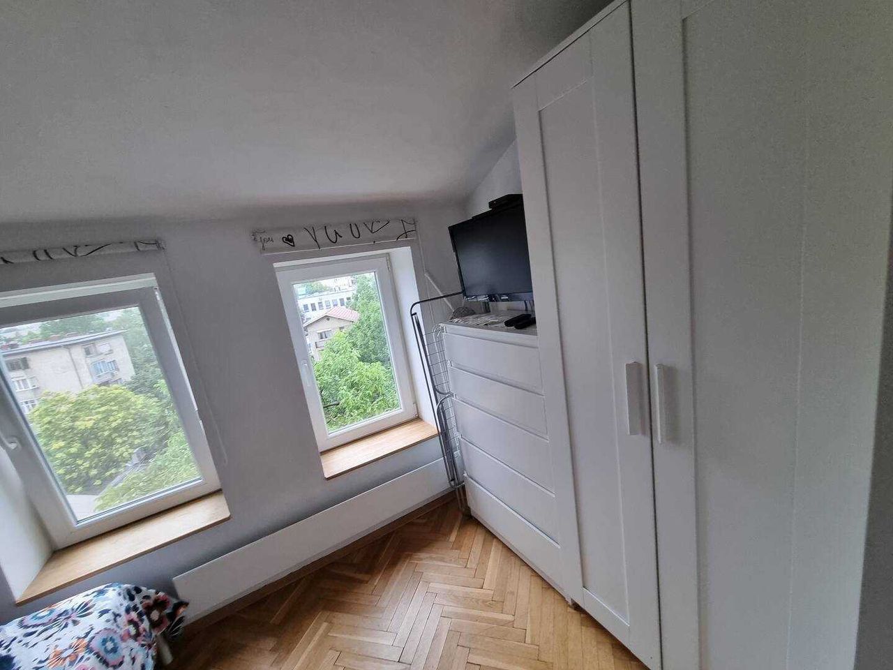 Дава се под наем Тристаен апартамент в София, Карпузица - 75 кв.м за 750 € - Снимка #6