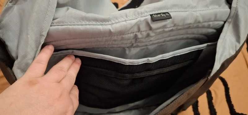 Geantă laptop XL Crumpler