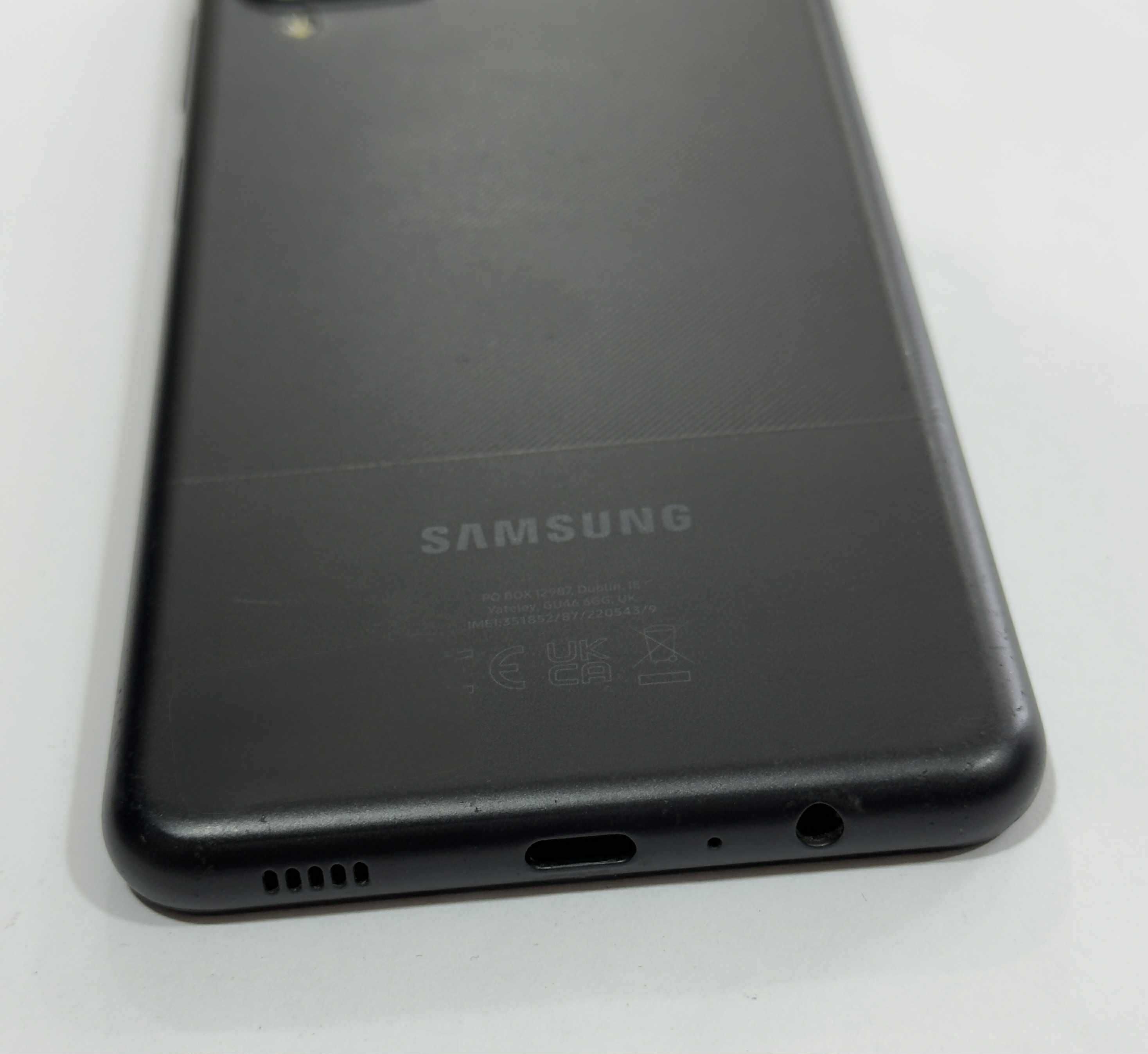 Продавам Samsung A12 128/4gb