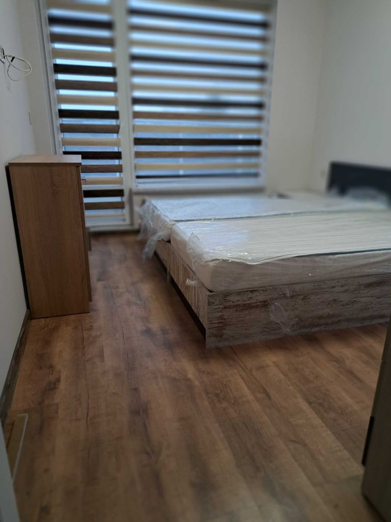 Дава се под наем Двустаен апартамент в Русе, Център - 70 кв.м за 357 € - Снимка #8