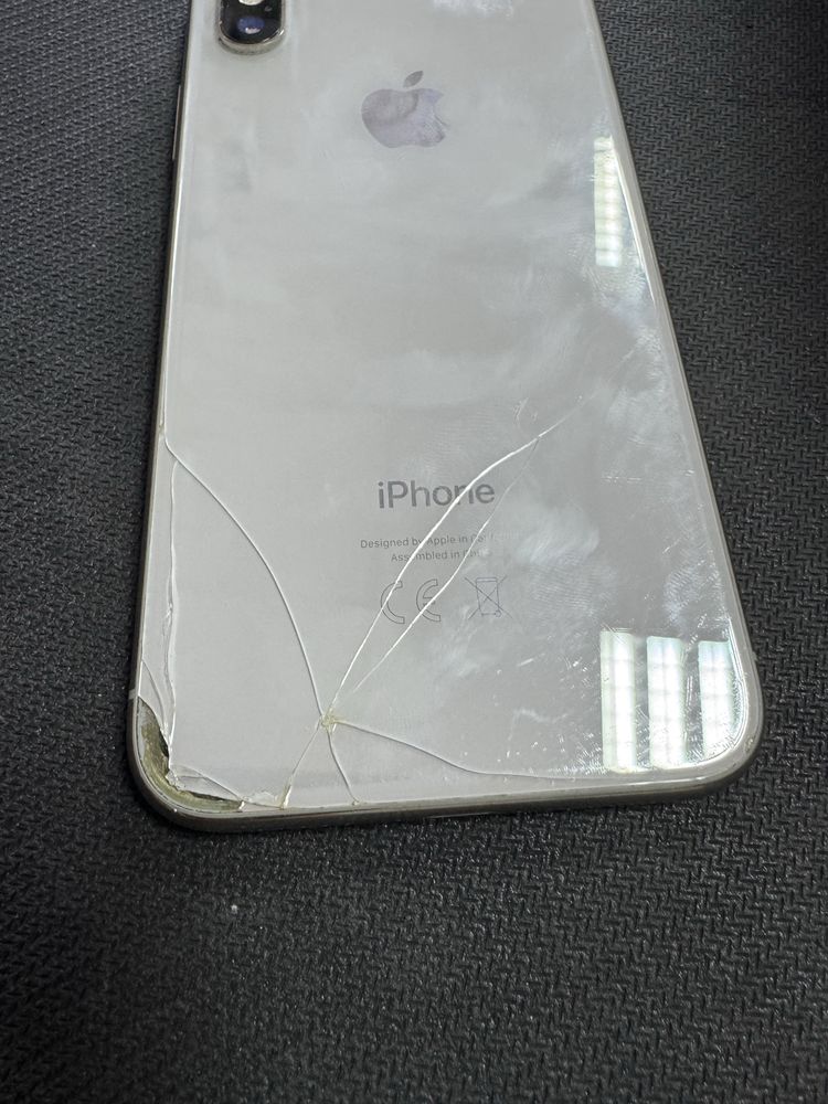iPhone X 64gb - с дефект