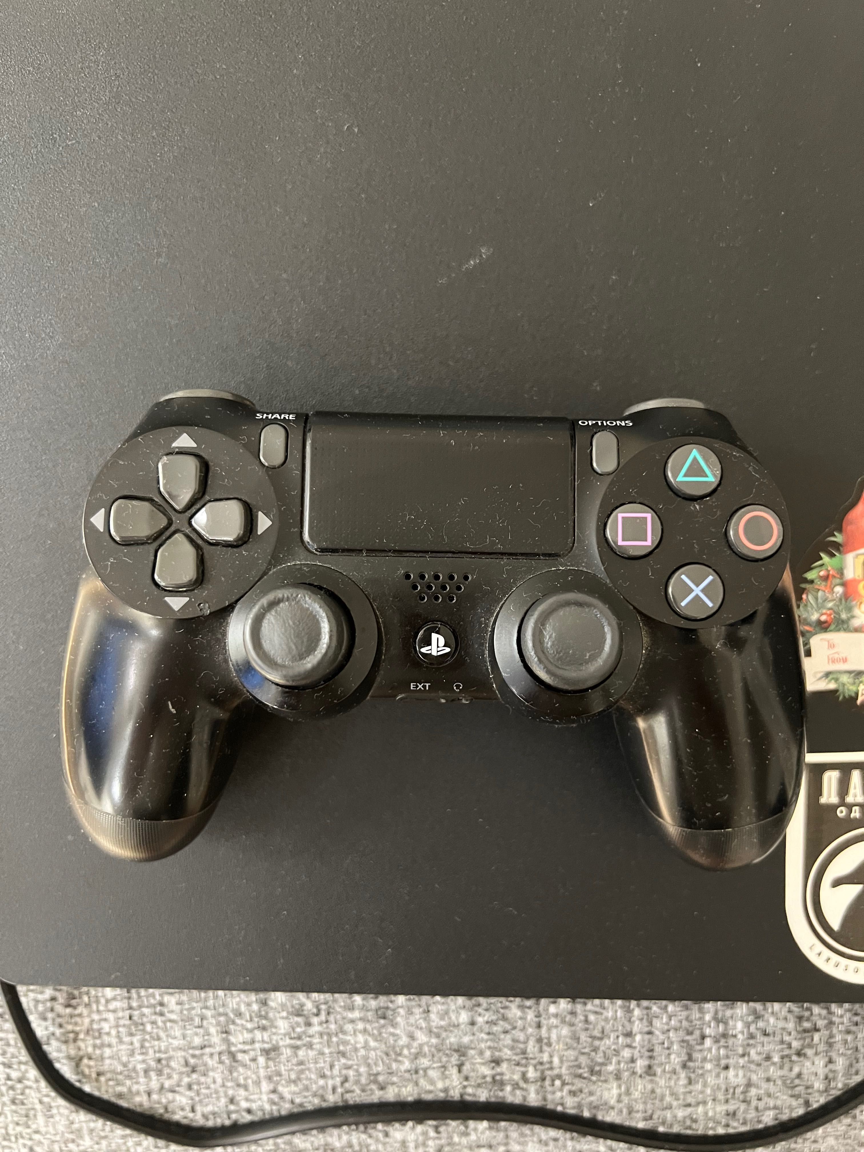 Play Station 4 Slim