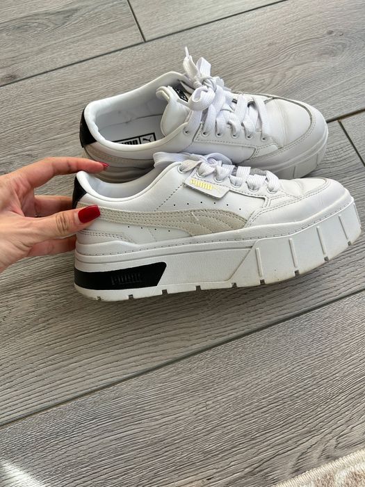 Обувки на puma оригинални .