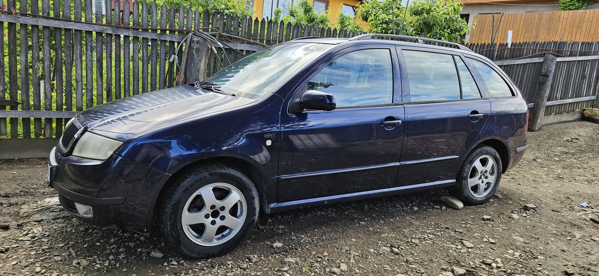 Vând Skoda Fabia