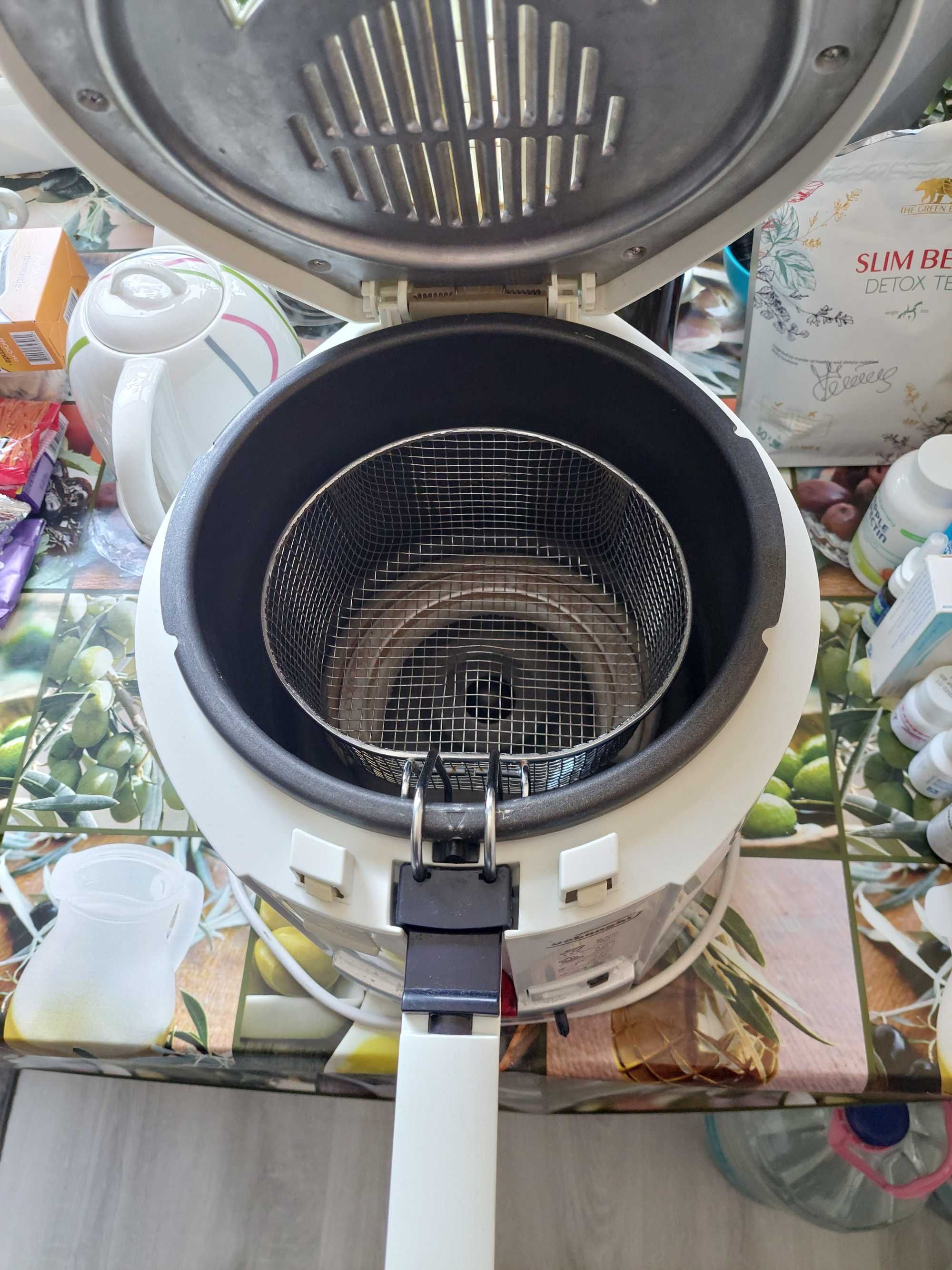 Фритюрник DELONGHI F-26237.W1.