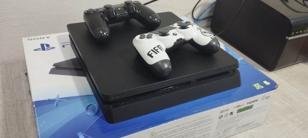 PS4 slim 500 Gb б/у