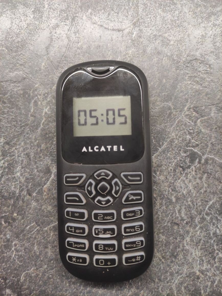 Телефон Alcatel      .