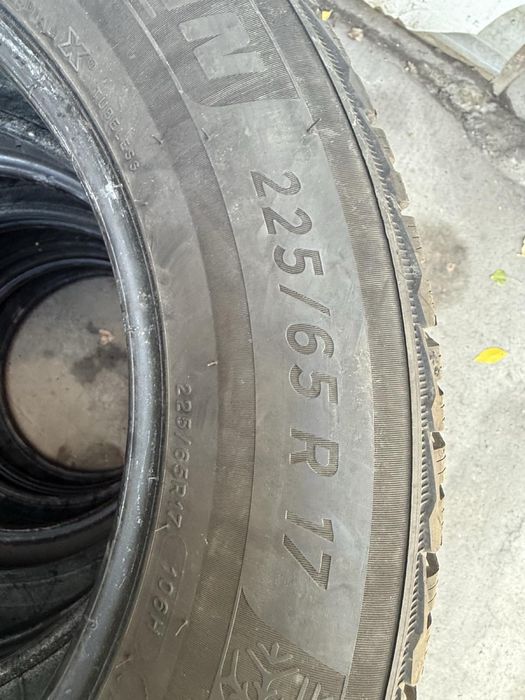 225/65/17 Michelin 4 бр