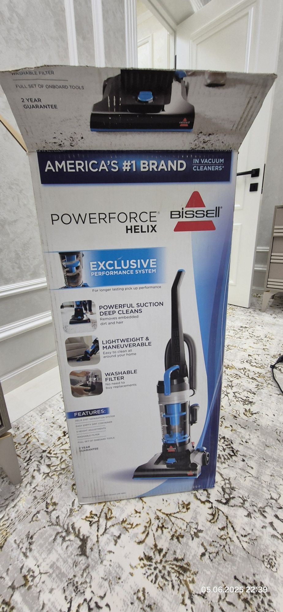 Продам новый пылесос американский Bissell