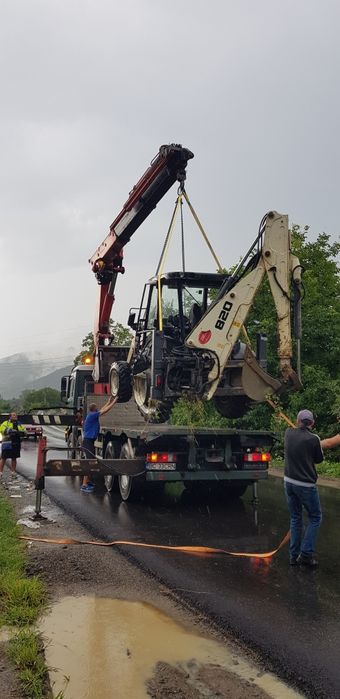 Autocamion cu macara 20t si 8m podea