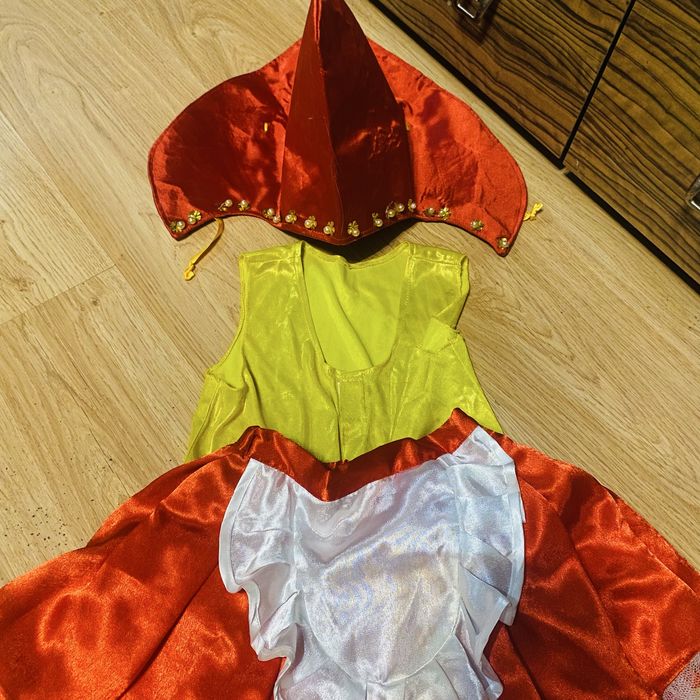 Новогодний костюм красная шапочка