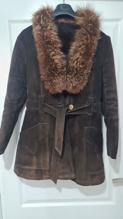 Vand cojocel piele naturala!!!