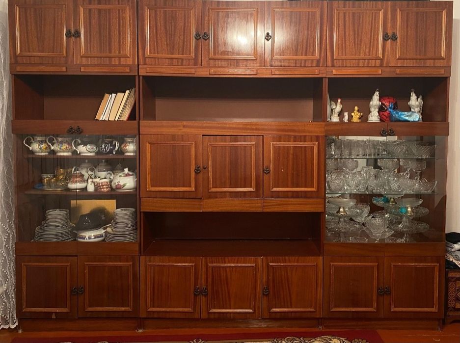 Стенка/ белорусс/ сатылады