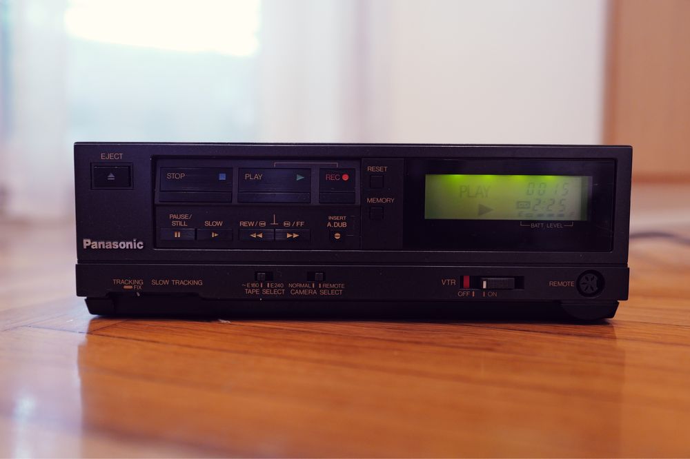 Video player Panasonic NV-180EG portabil Raritate caseta video