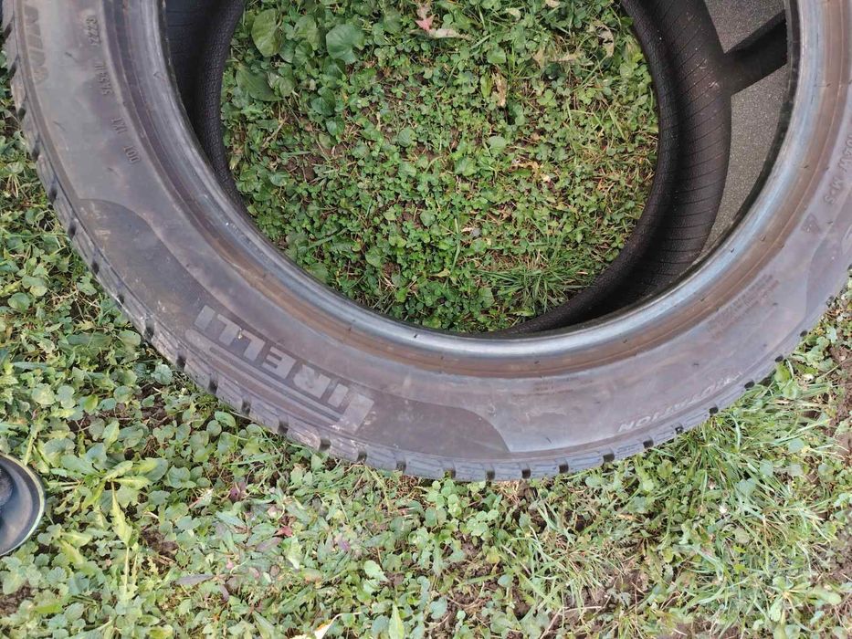 Зимни гуми Pirelli 255/45/19 DOT 22