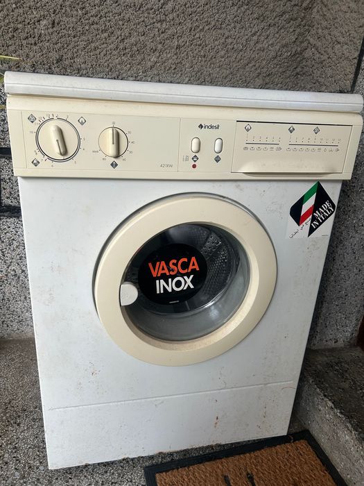 Пералня Индезит стар модел.