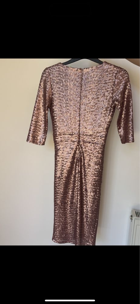 Rochie eleganta cu strasuri