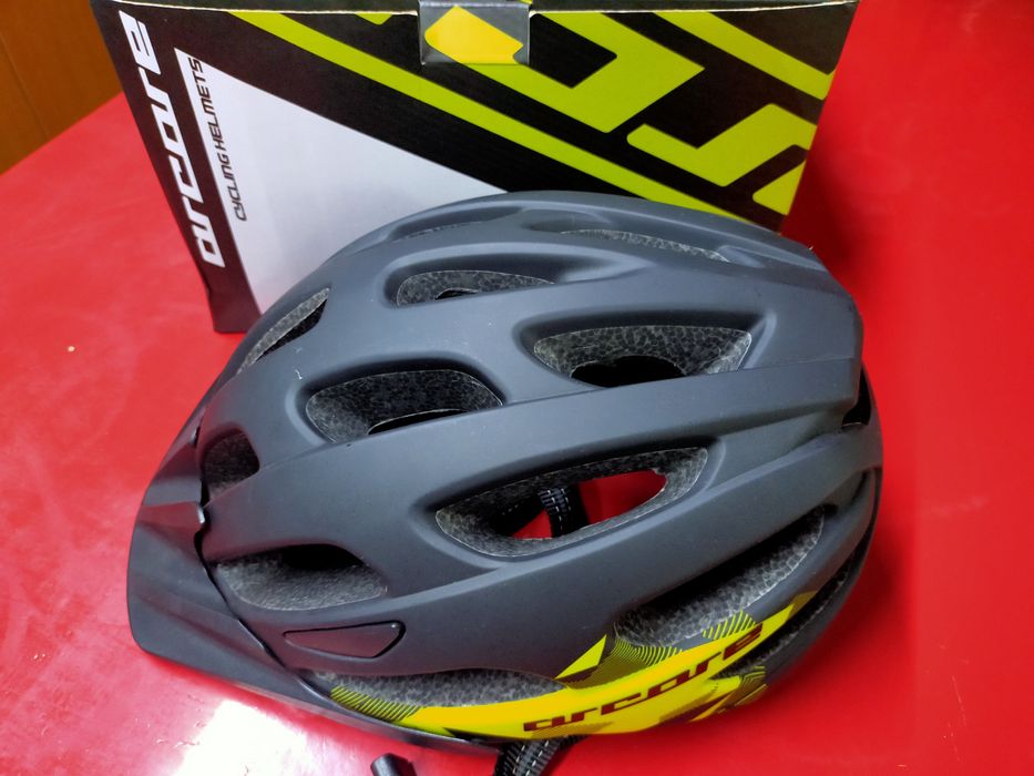 Vând casca ciclism protecție copii