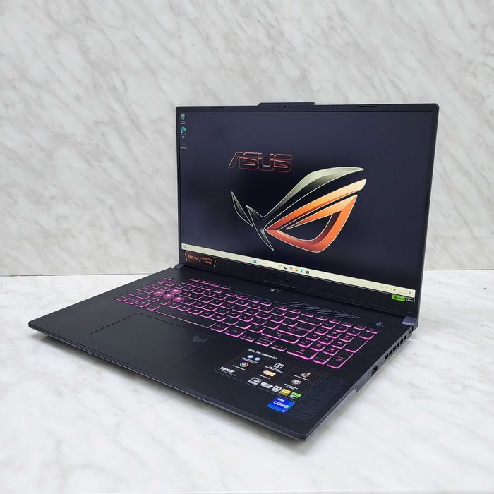 Laptop Gaming ASUS TUF F17 i7-13620H 32gb 1tb GeForce RTX 4050