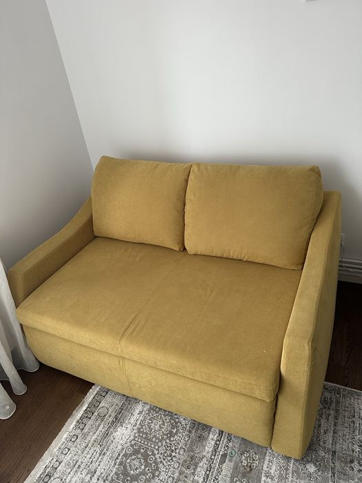 Canapea extensibila