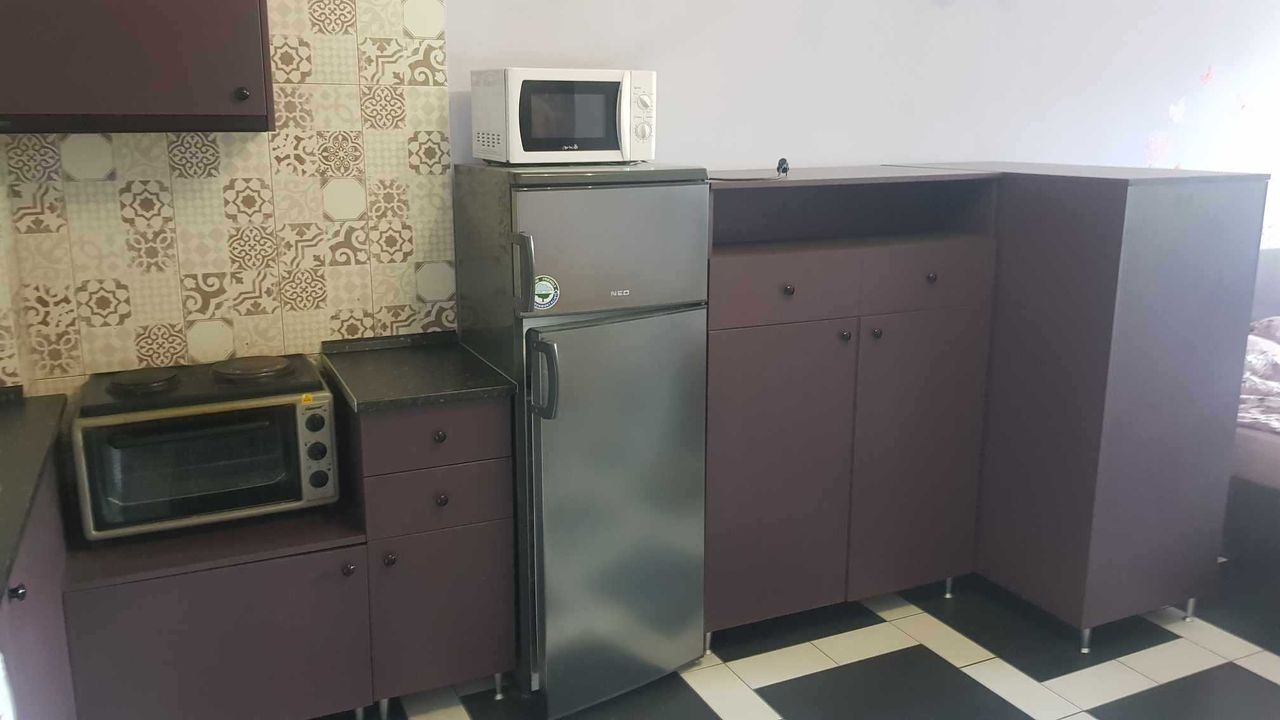 Дава се под наем Ателие в София, Студентски град - 50 кв.м за 375 € - Снимка #3