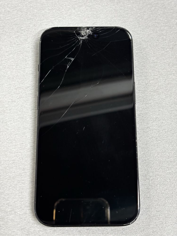 Обменяю Айфон15 / iPhone 15