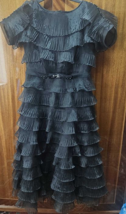 Продам платья б.у