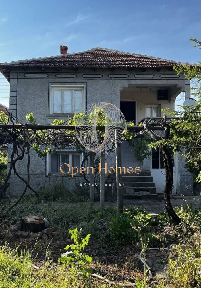Къща в Пловдив, област-с.Чешнегирово