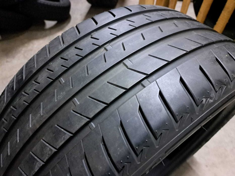 O anvelopa 275/35 R21 Bridgestone RFT