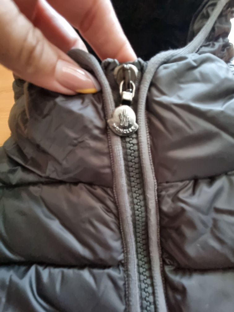 Яке гъши пух Moncler