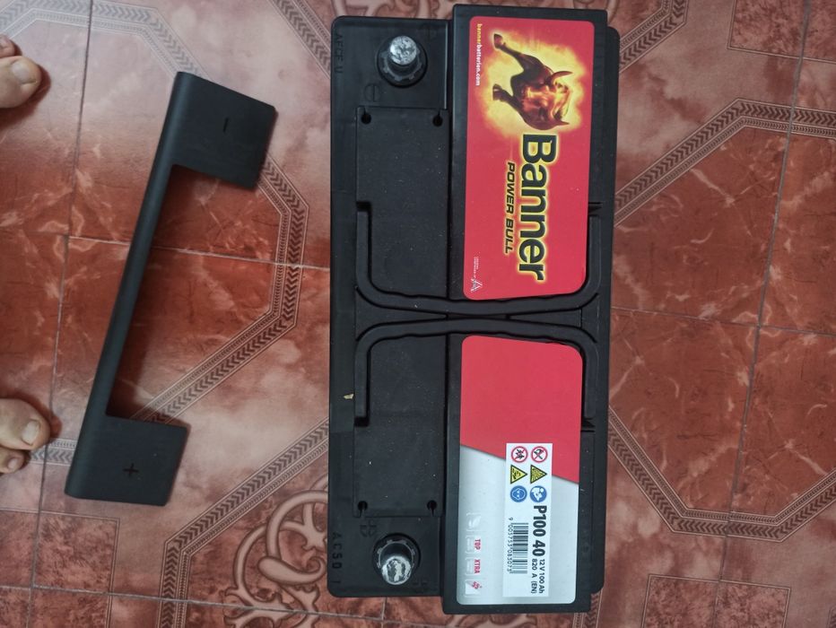 Vînd acumulator mașini Bannere 84Ah noua preț 350lei