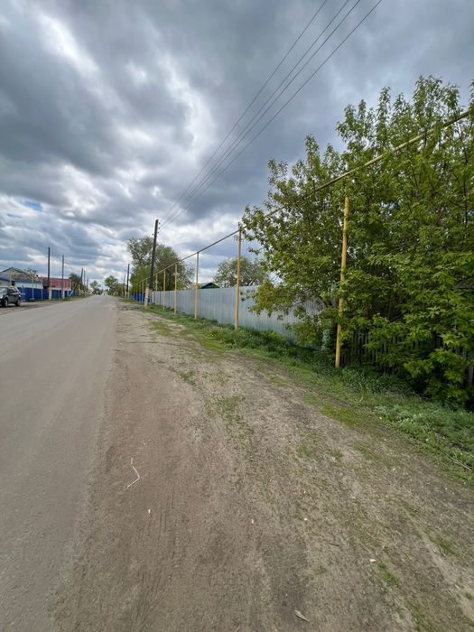 Продам участок ,на одной территории два дома.