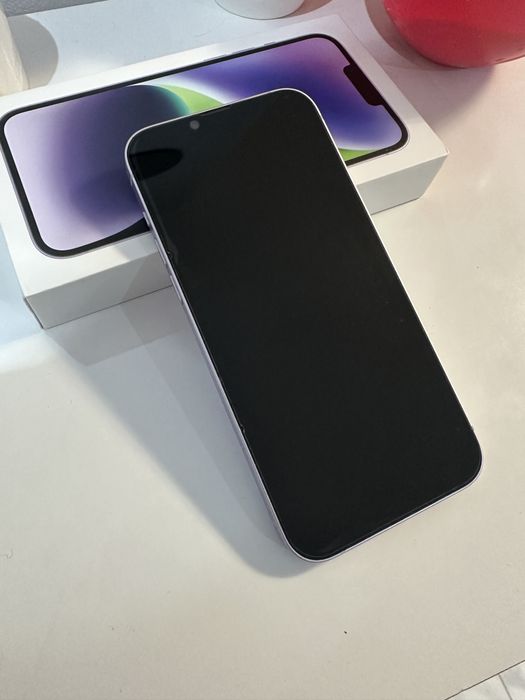 Iphone 14 plus Purple