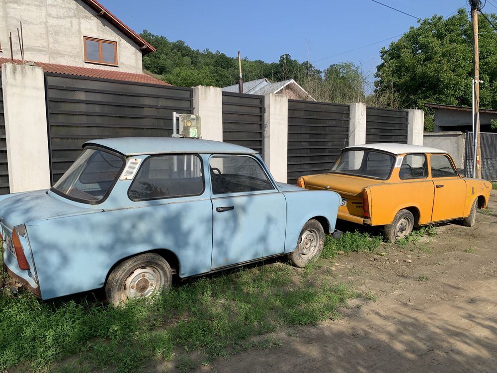 Vând  Trabant pentru piese