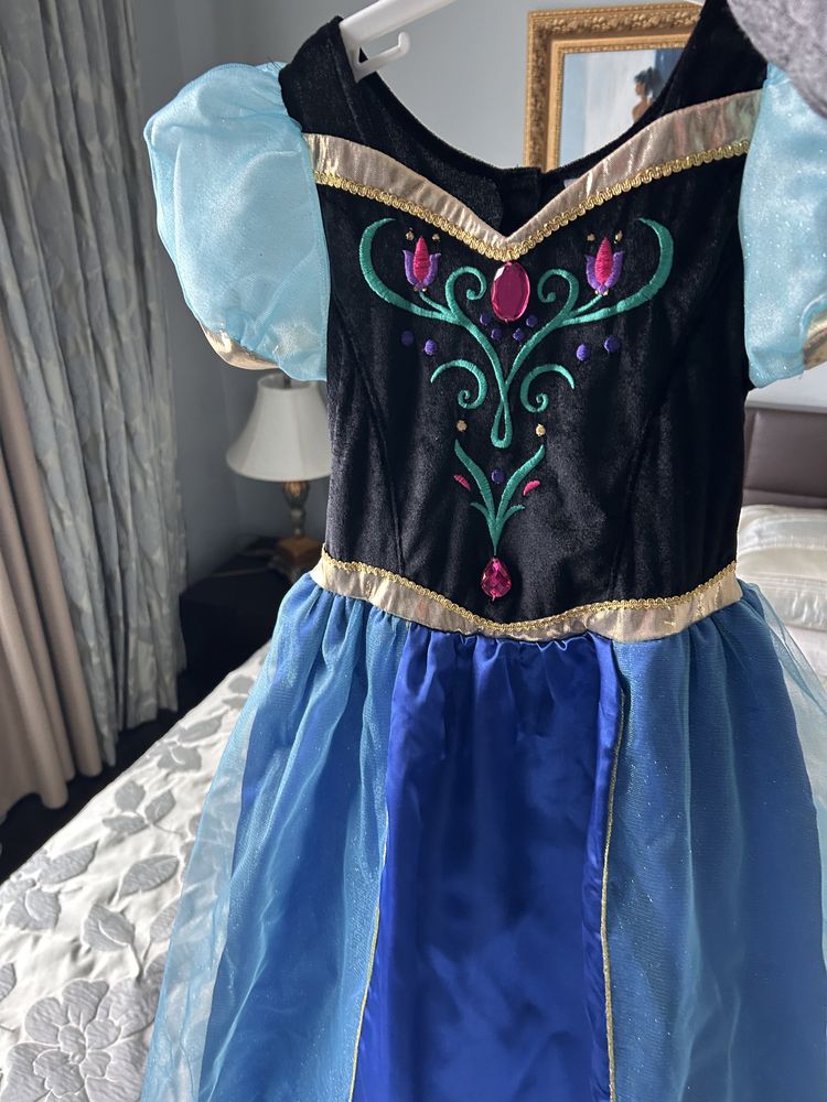 Детска рокличка на принцеса от Дисниленд