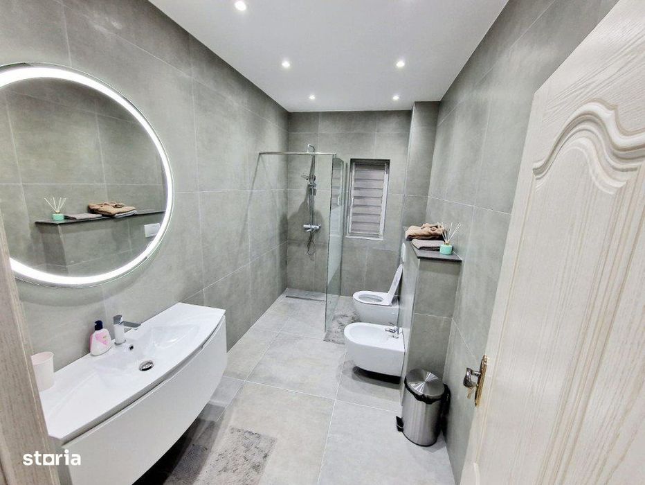 Apartament 2 camere 80mp, parter, Calea Bucovinei, Radauti