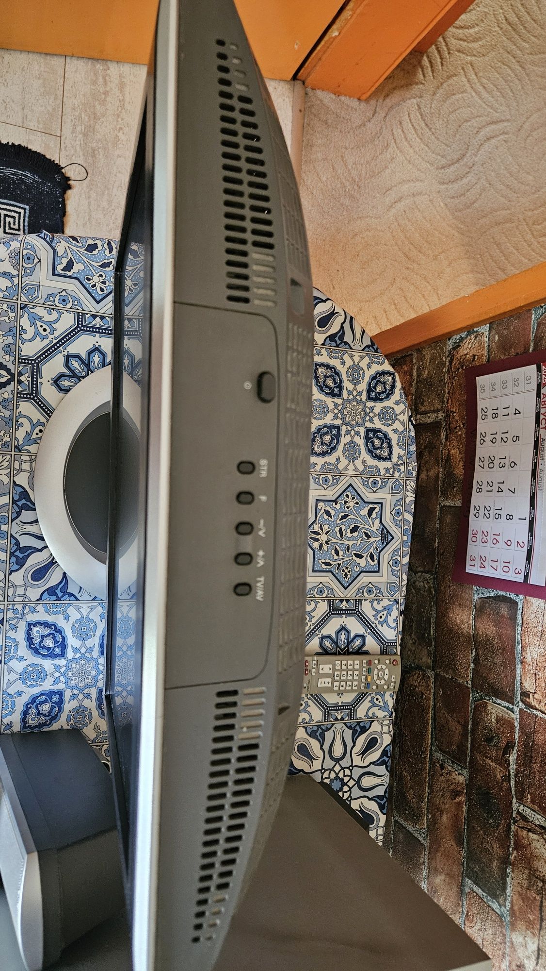 Телевизор Panasonic TX-20LA5P
