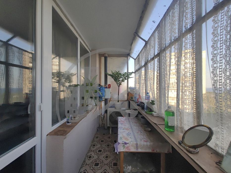 Продава се Тристаен апартамент в Варна, Чайка - 65 кв.м за 3677 €/кв.м - Снимка #12