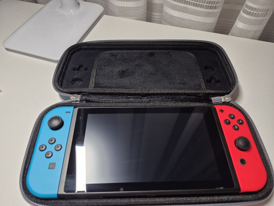 Nintendo Switch V2