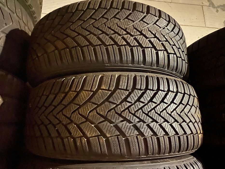 Anvelope/Cauciucuri de iarma 205/50/16 Continental
