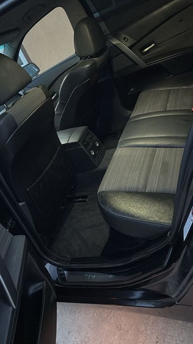 De vânzare BMW E60 manual 525