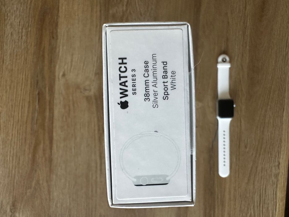 Продавам apple watch series 3